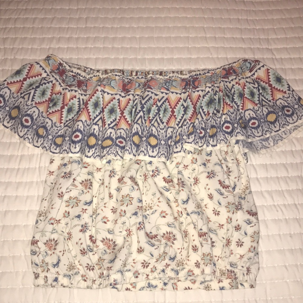 Hollister off the shoulder floral top!